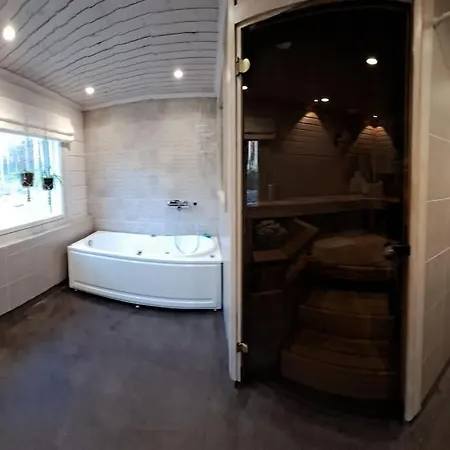 Βίλα Blueberry Hill With Car Raanujärvi