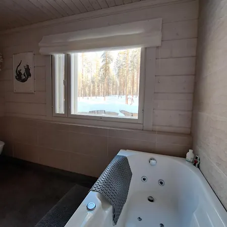 Blueberry Hill With Car * Raanujärvi